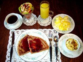 Breakfast includesfresh fruit, juice, coffee from Germany, stuffed French crepes, grilled herbal potatoes, fried ham or bacon, eggs,homemade organic jams and  other European or American specialties.There are no processed foods in my preparations.All of my food is made from scratch using organic ingredients.
